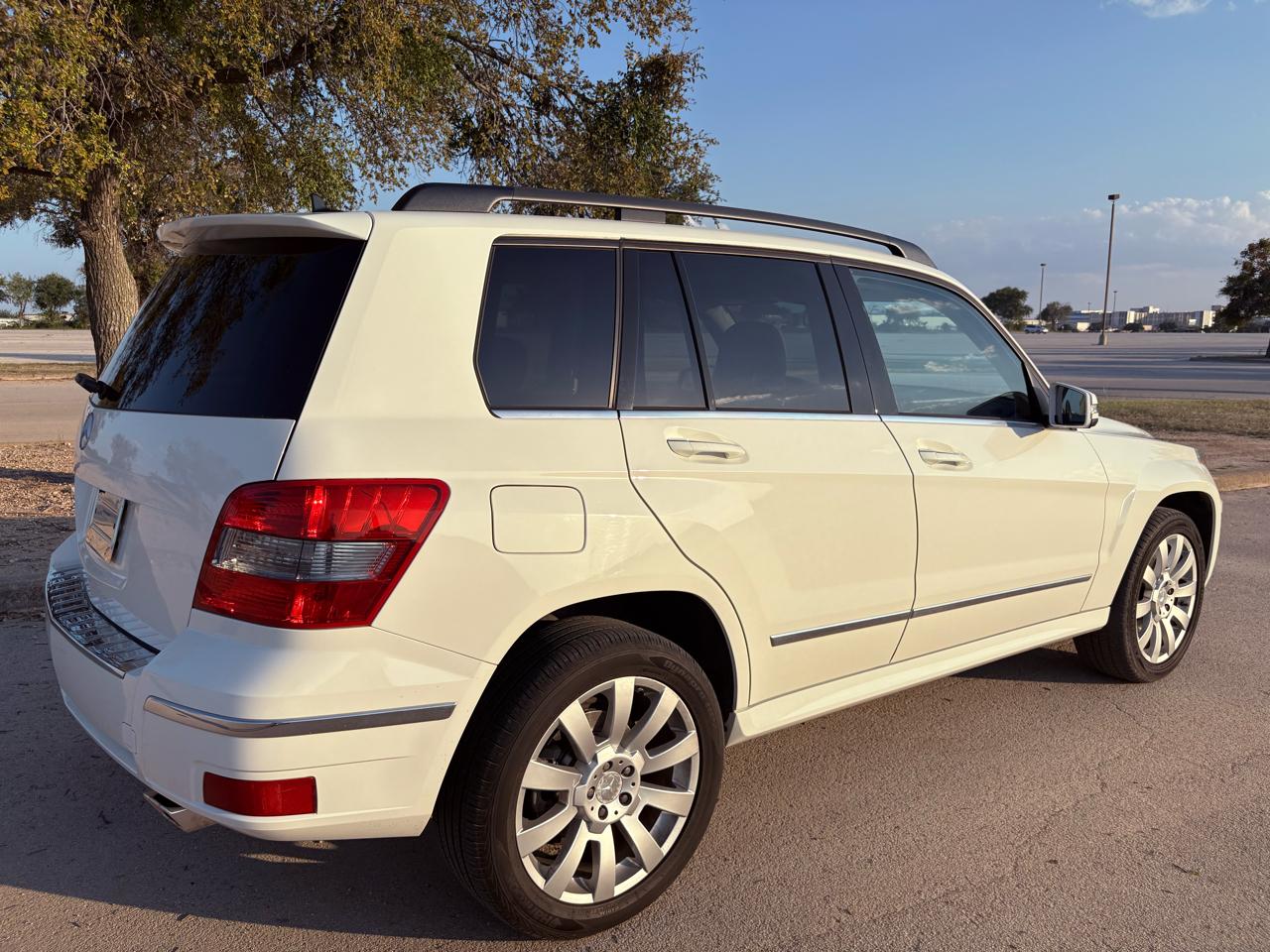 Mercedes-Benz GLK-Class RWD 4dr GLK 350 2012