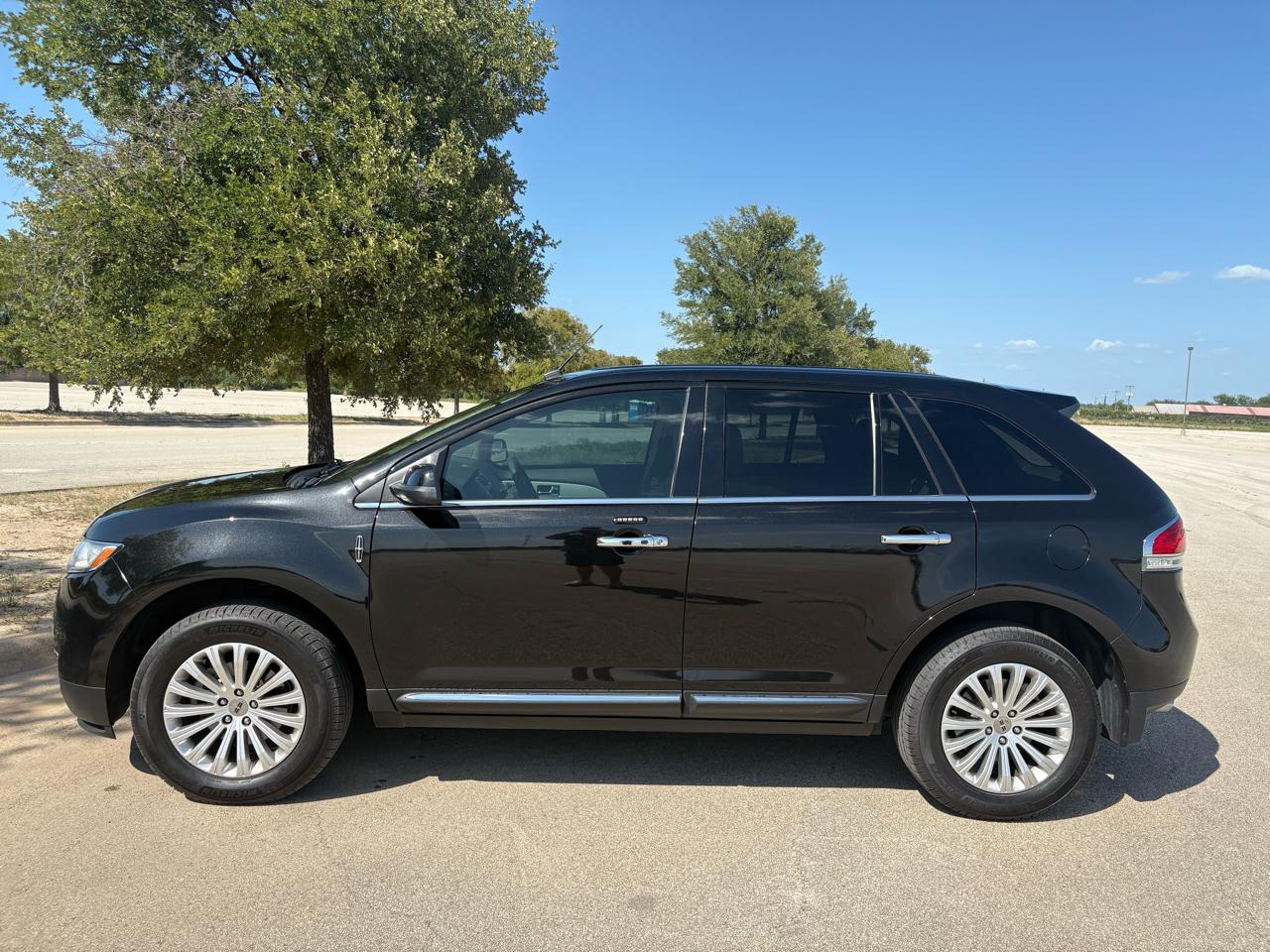 Lincoln MKX FWD 4dr 2015