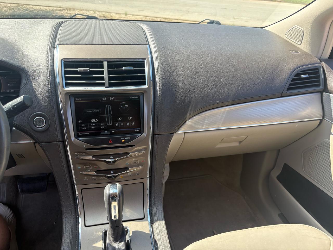 Lincoln MKX FWD 4dr 2015