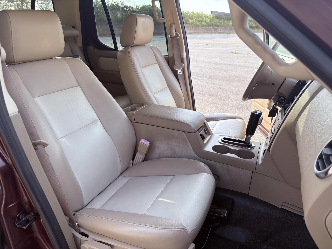 Ford Explorer Sport Trac 2WD 4dr V6 Limited 2007