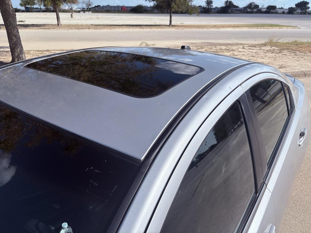 Mitsubishi Galant  2012