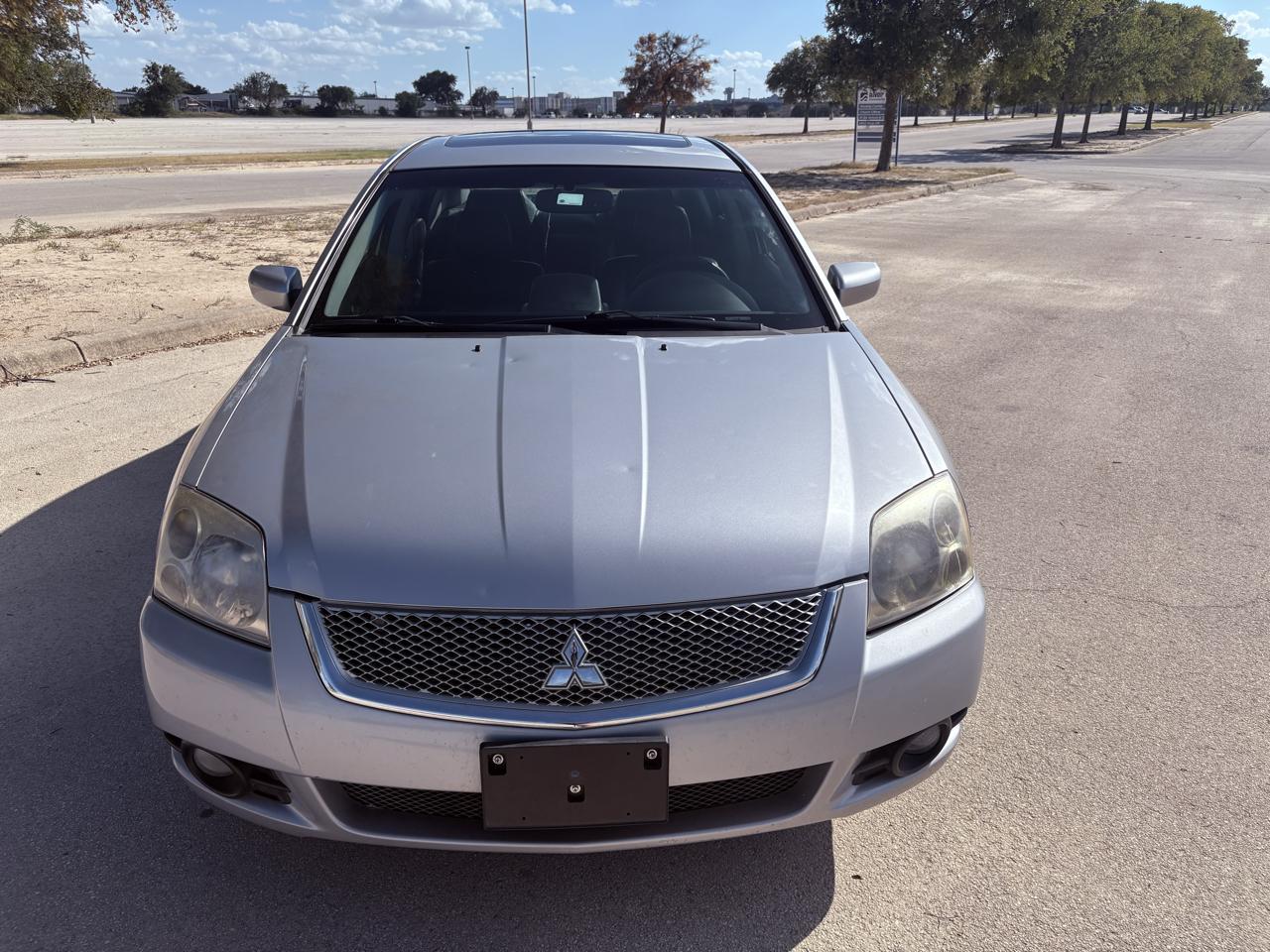 Mitsubishi Galant  2012