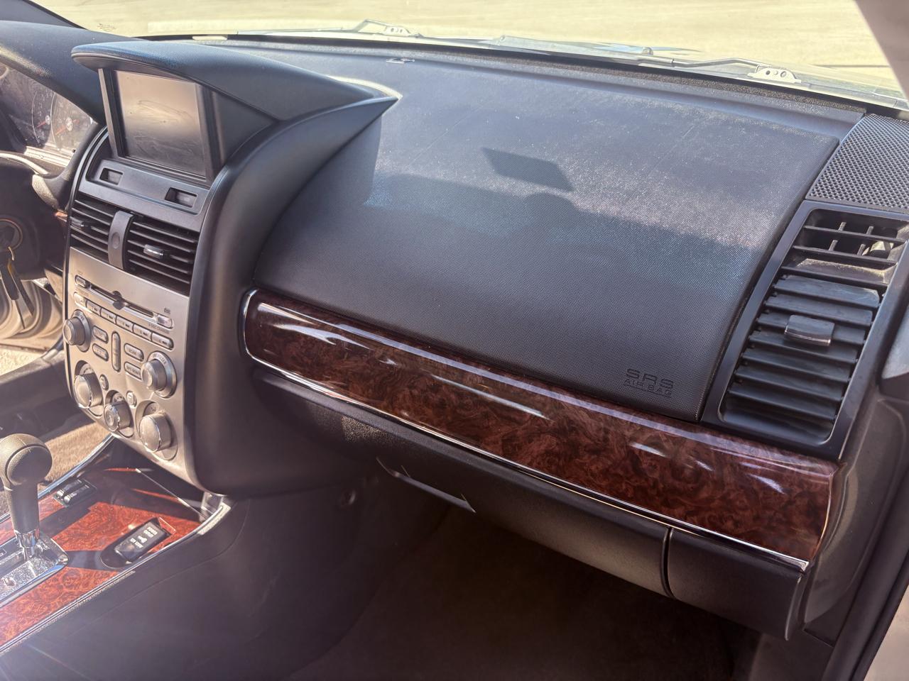 Mitsubishi Galant  2012