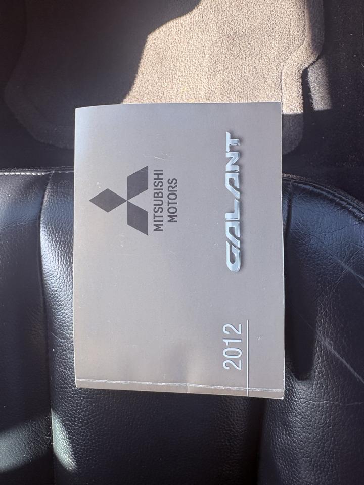 Mitsubishi Galant  2012