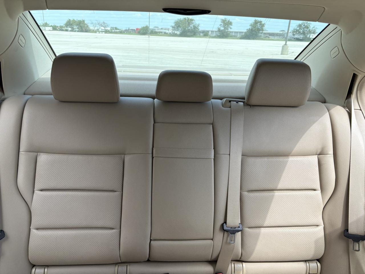 Mercedes-Benz E-Class 4dr Sdn E 350 Sport RWD 2012