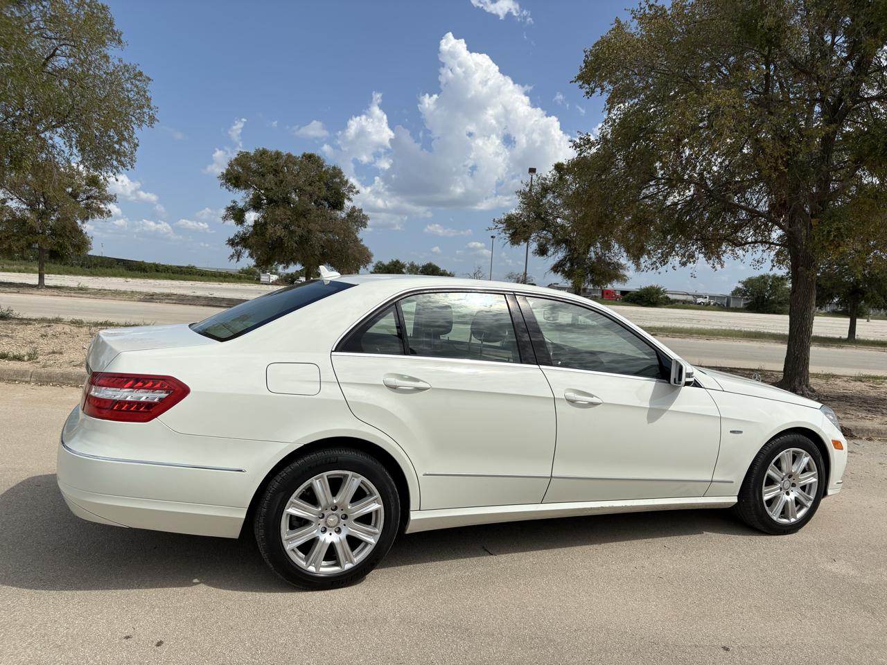 Mercedes-Benz E-Class 4dr Sdn E 350 Sport RWD 2012