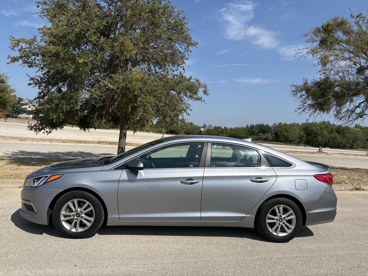 Hyundai Sonata  2015