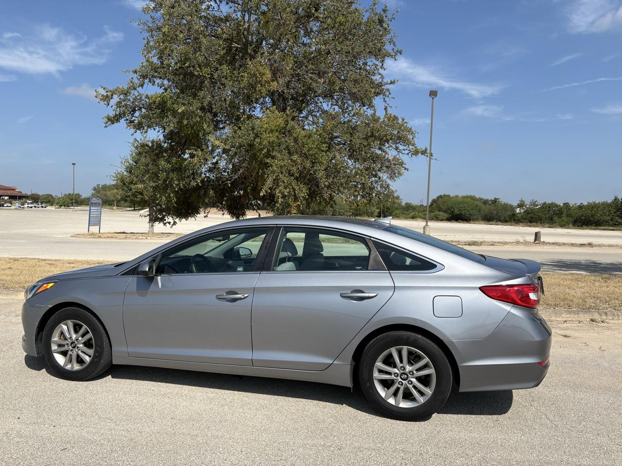 Hyundai Sonata  2015