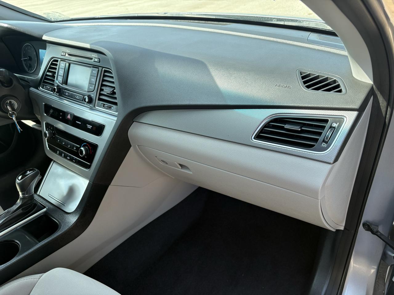 Hyundai Sonata  2015