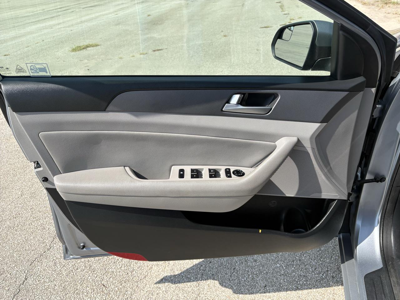 Hyundai Sonata  2015