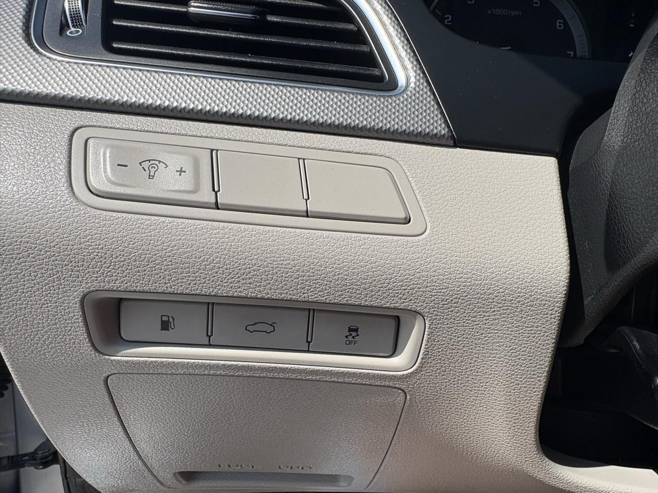 Hyundai Sonata  2015