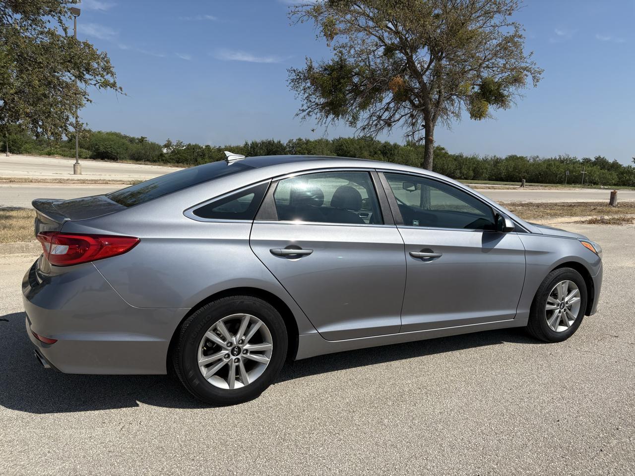 Hyundai Sonata  2015