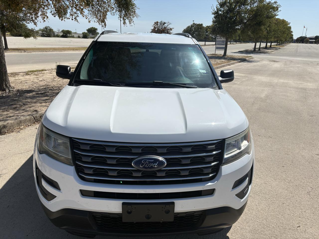 Ford Explorer Base FWD 2017