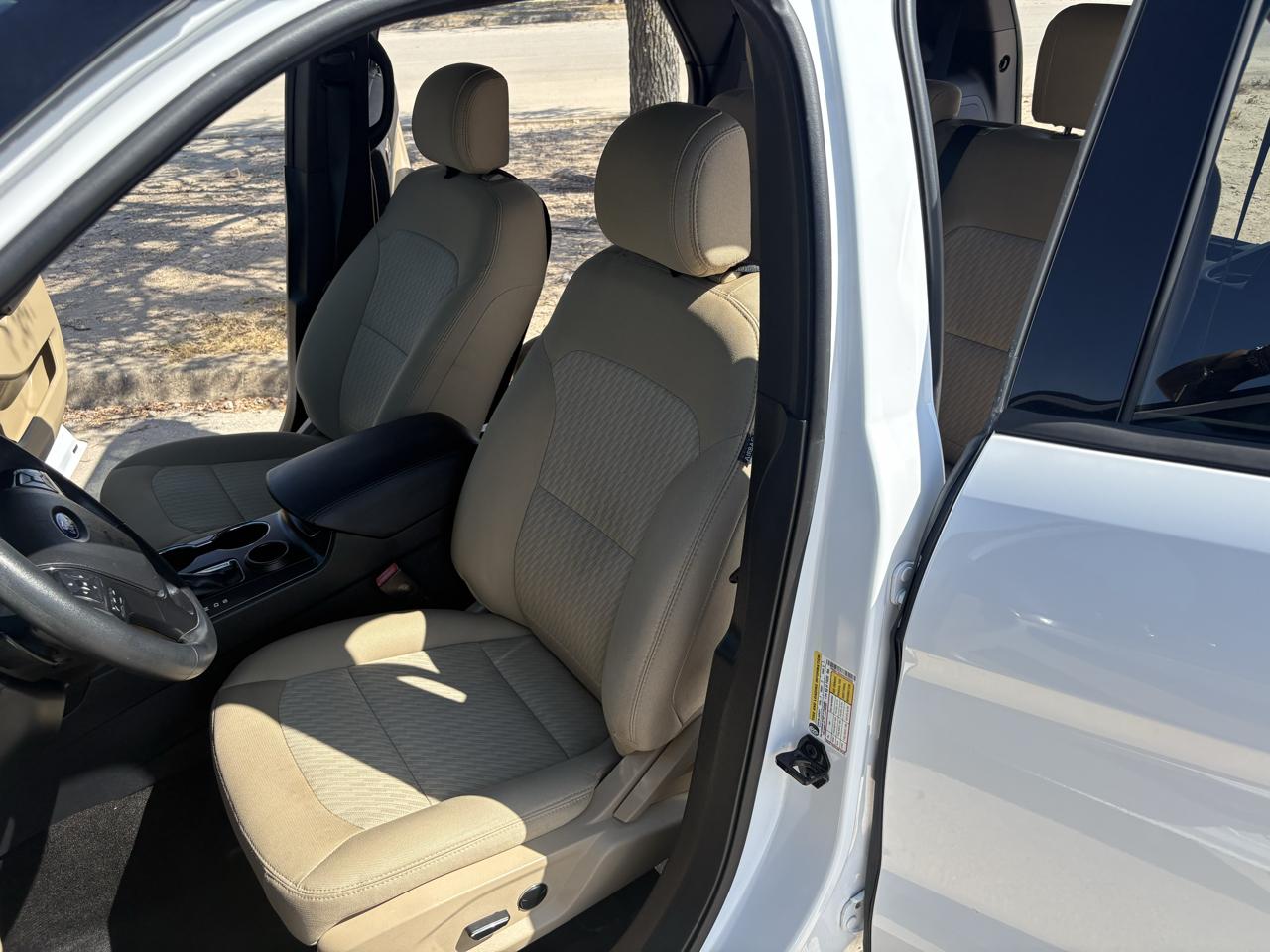 Ford Explorer Base FWD 2017