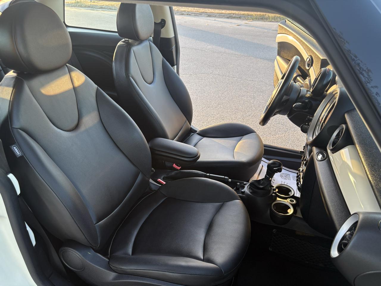 MINI Cooper Hardtop  2013