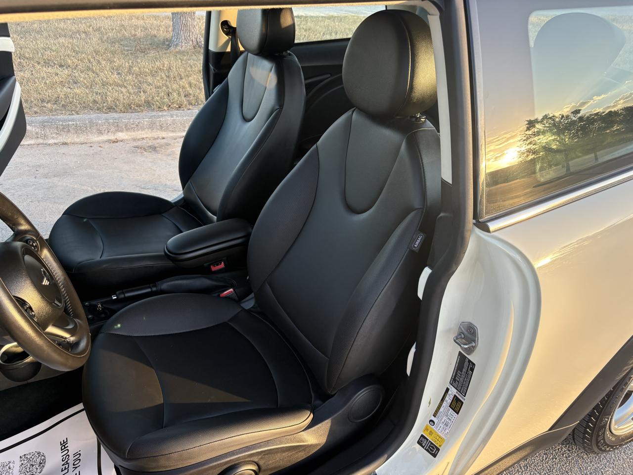 MINI Cooper Hardtop  2013
