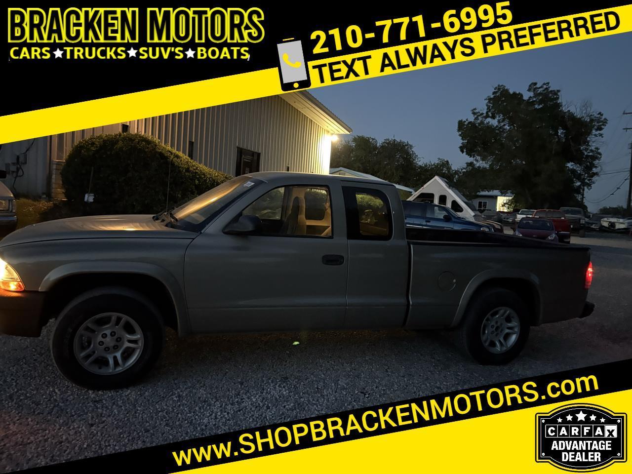 2004 Dodge Dakota 2dr Club Cab 2WD
