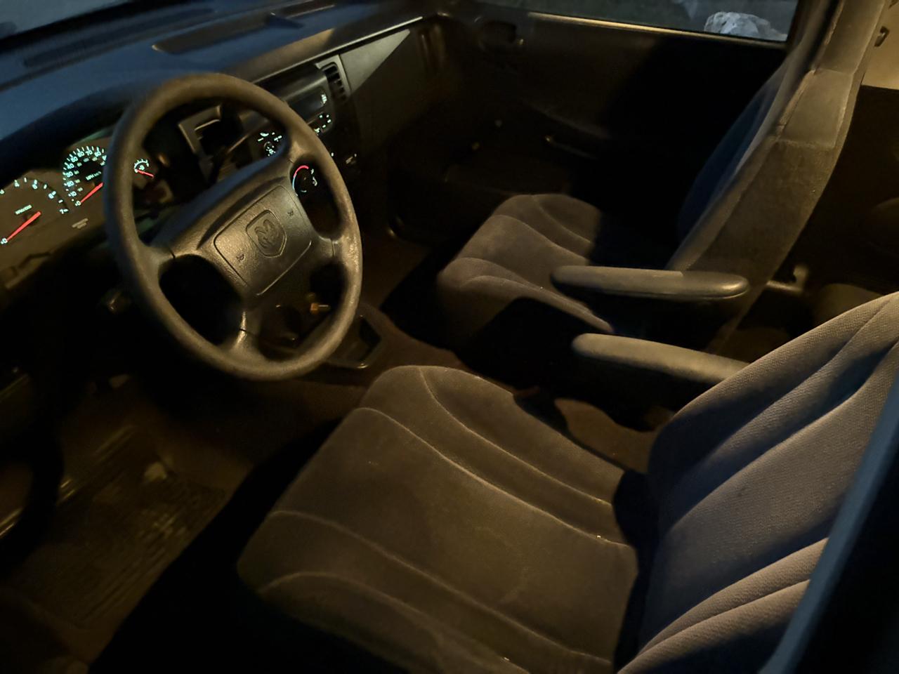 Dodge Dakota  2004