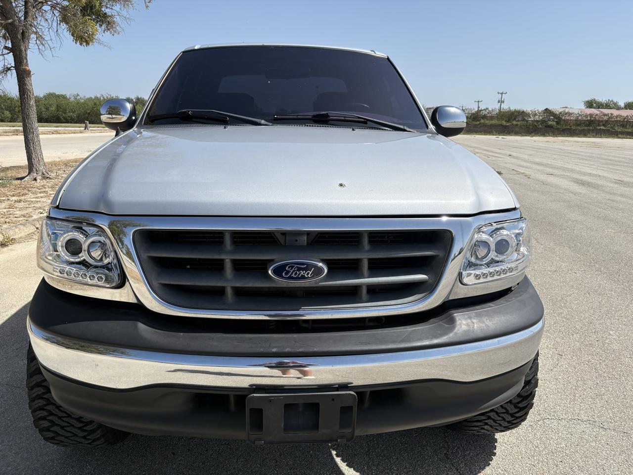Ford F-150  2002