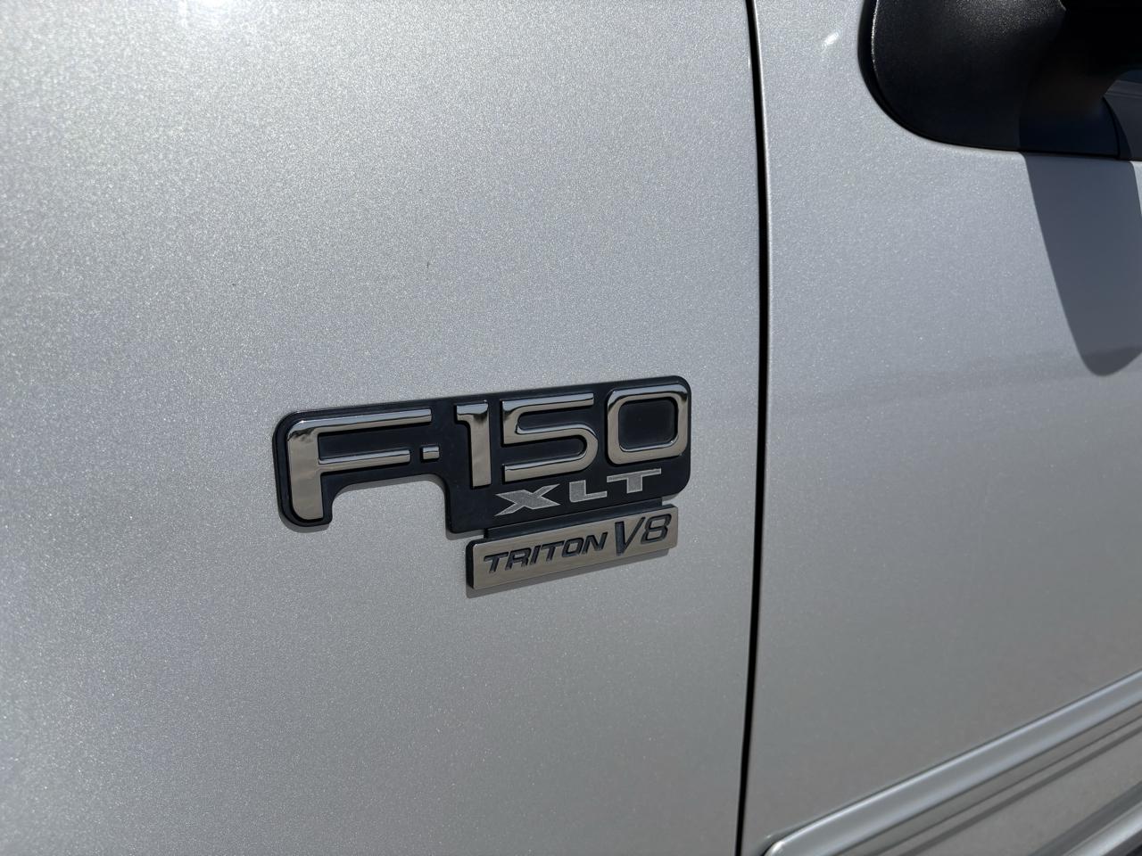 Ford F-150  2002