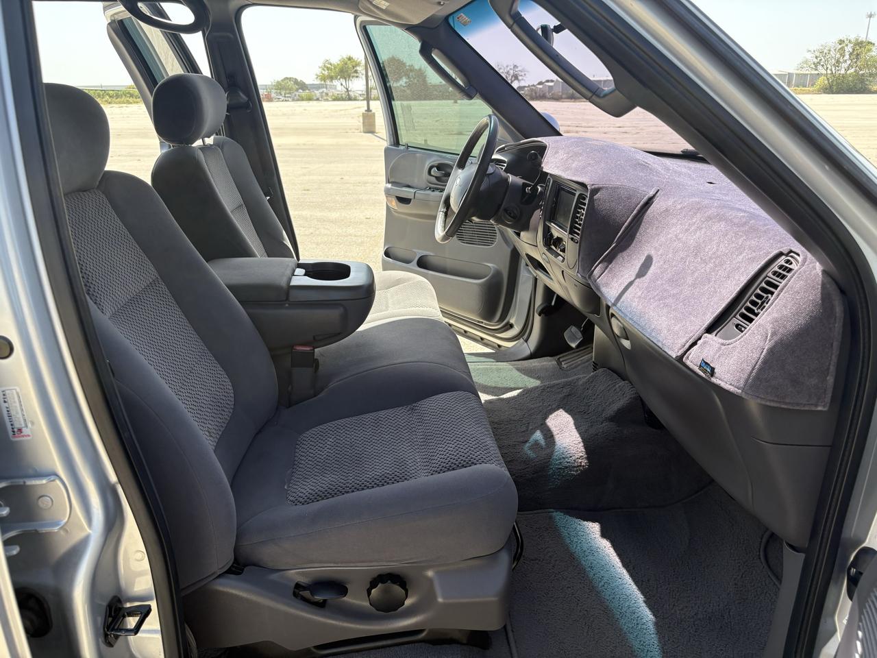 Ford F-150  2002