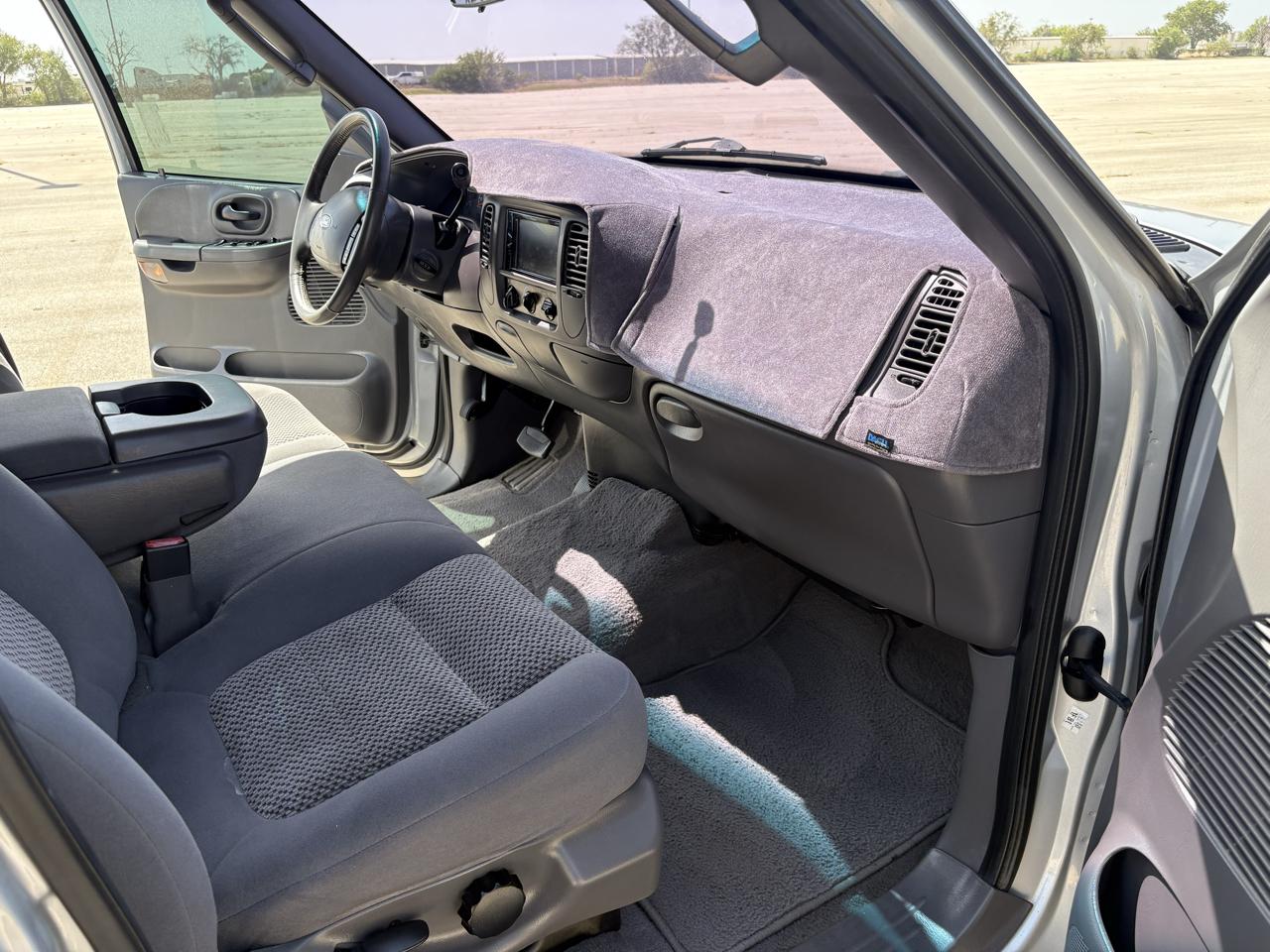 Ford F-150  2002