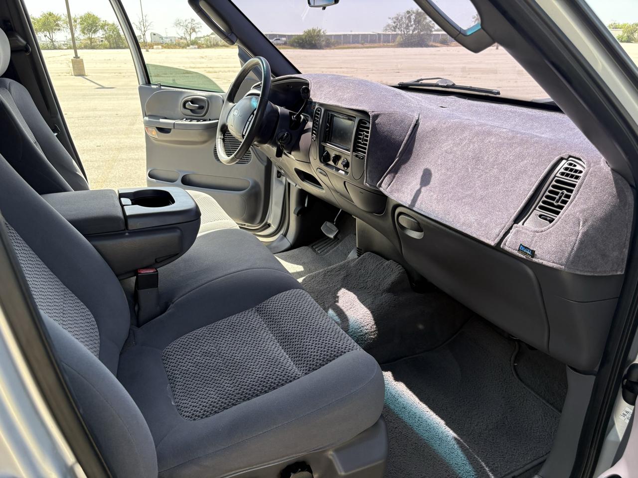 Ford F-150  2002