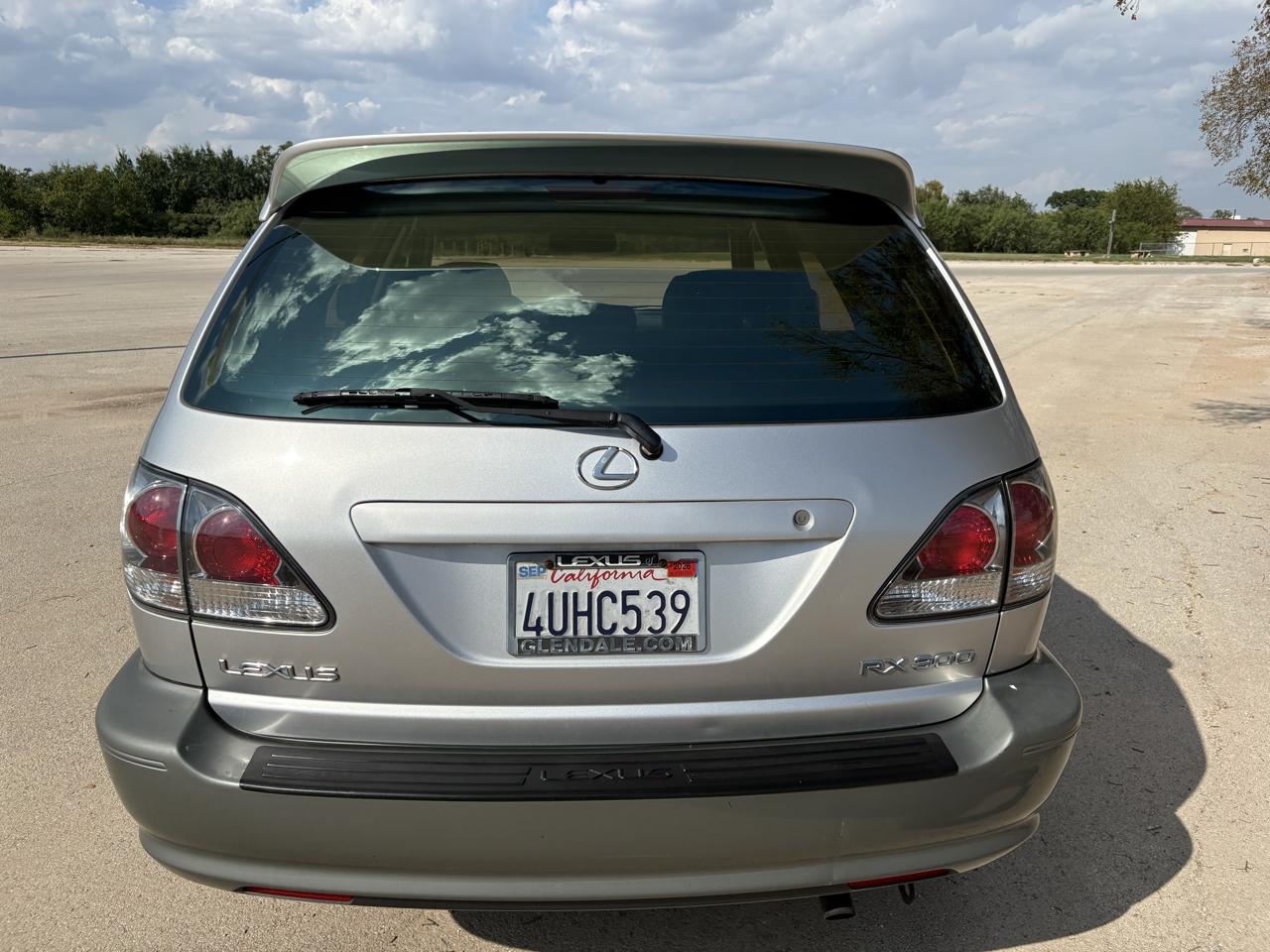 Lexus RX 300 4dr SUV 2001