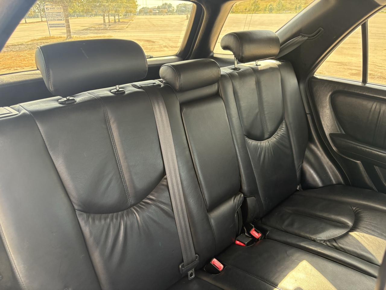 Lexus RX 300 4dr SUV 2001