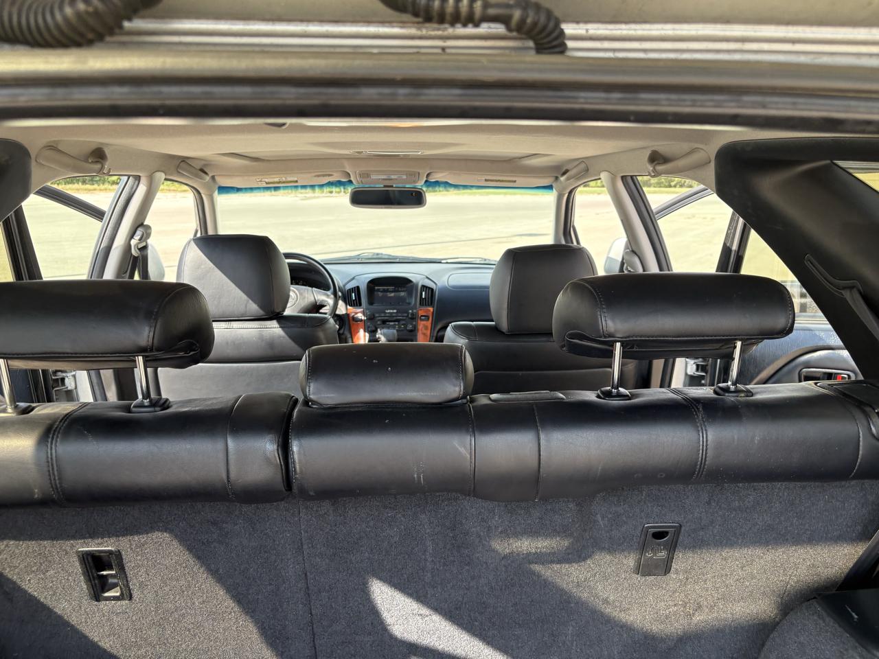 Lexus RX 300 4dr SUV 2001