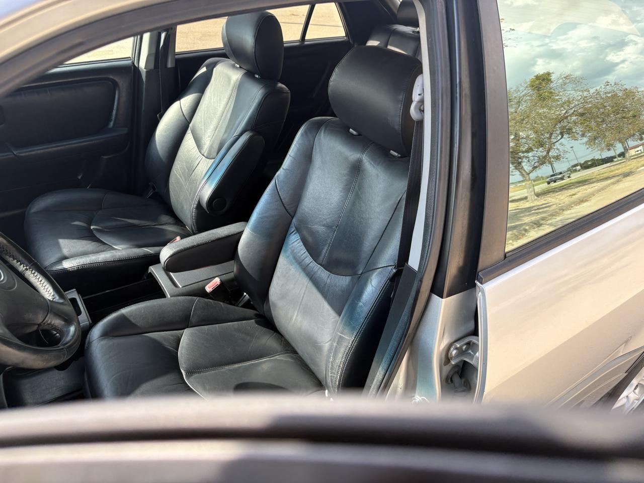 Lexus RX 300 4dr SUV 2001