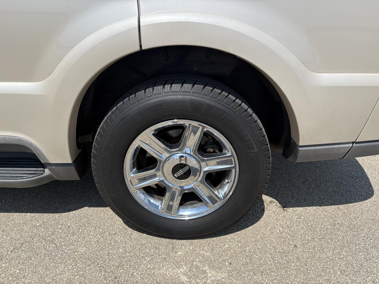 Lincoln Aviator  2005