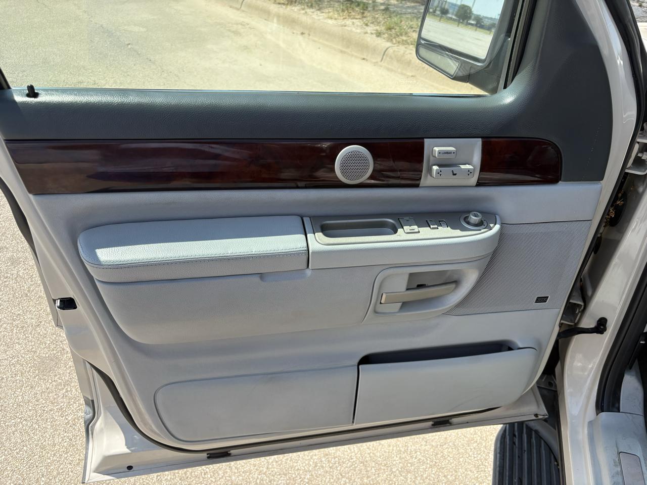 Lincoln Aviator  2005