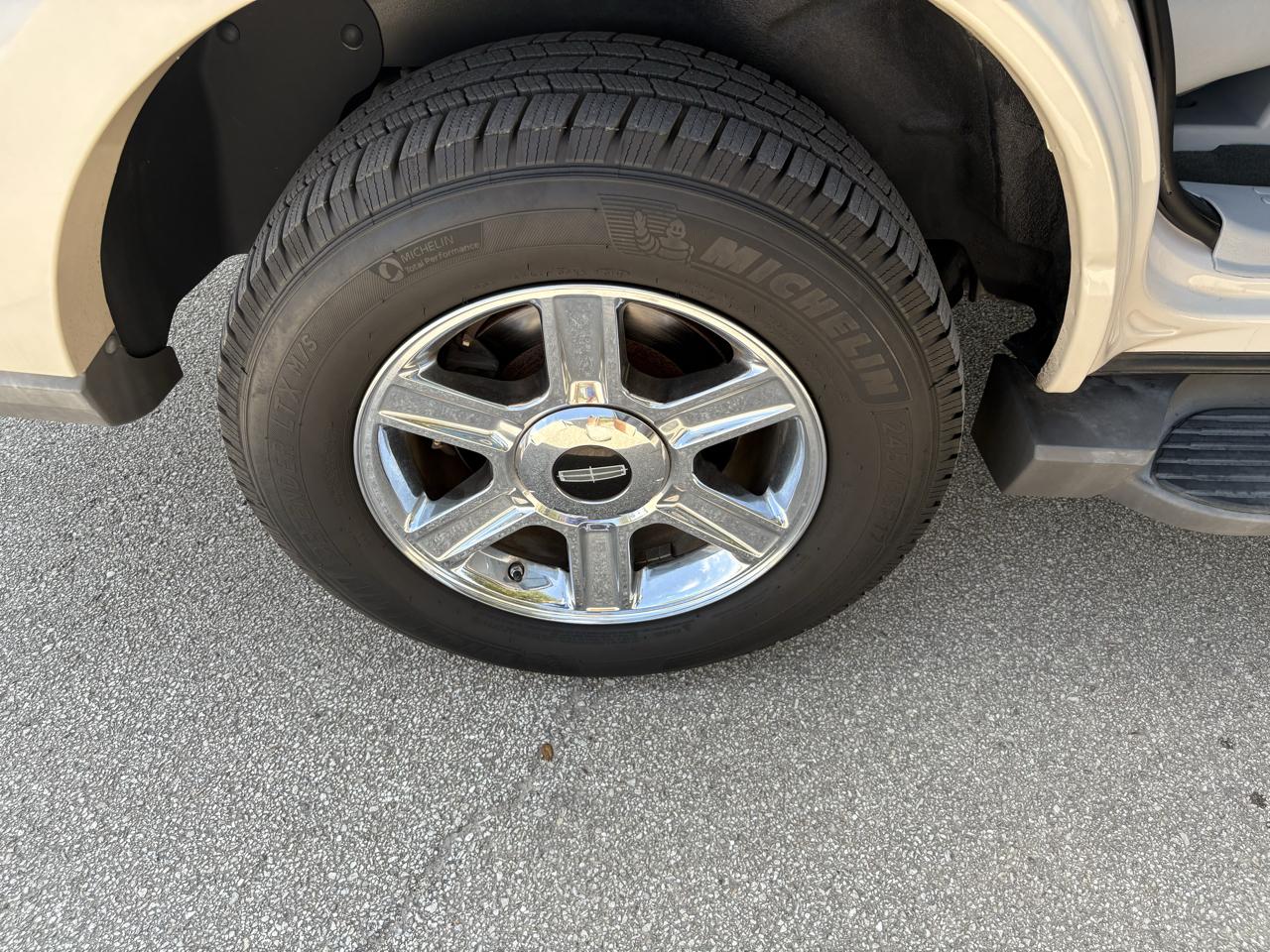 Lincoln Aviator  2005