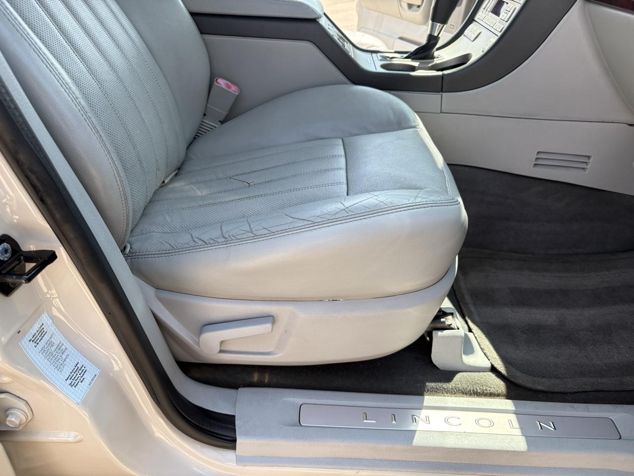 Lincoln Aviator  2005