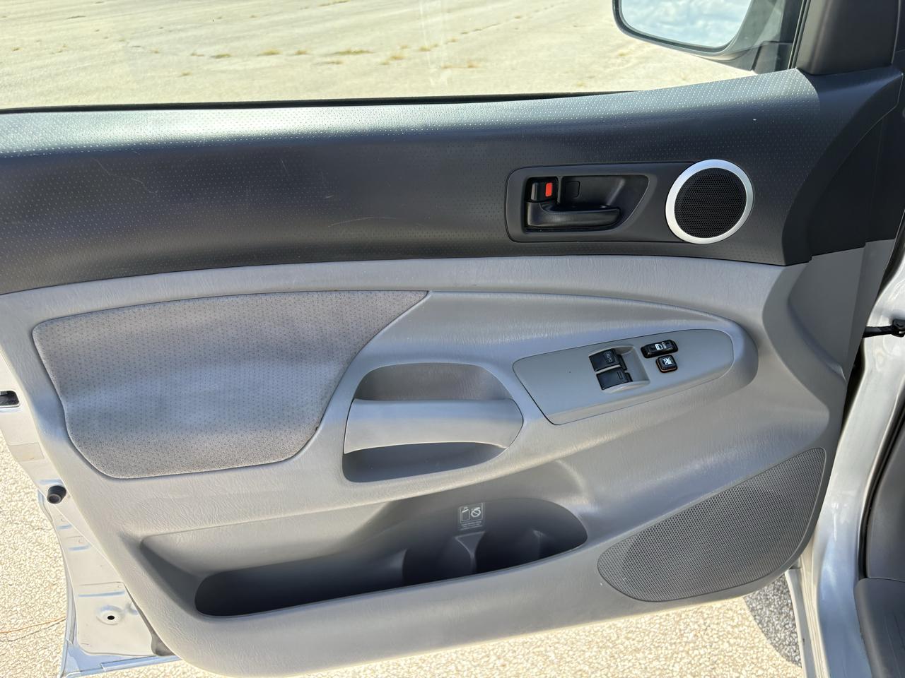 Toyota Tacoma Access Cab 2WD 2006