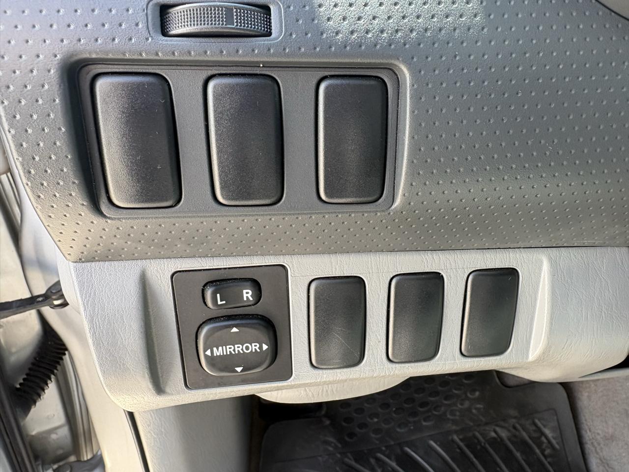 Toyota Tacoma Access Cab 2WD 2006