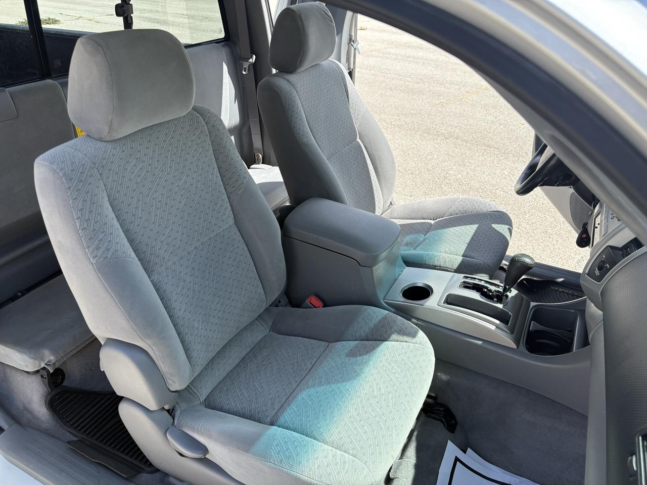 Toyota Tacoma Access Cab 2WD 2006