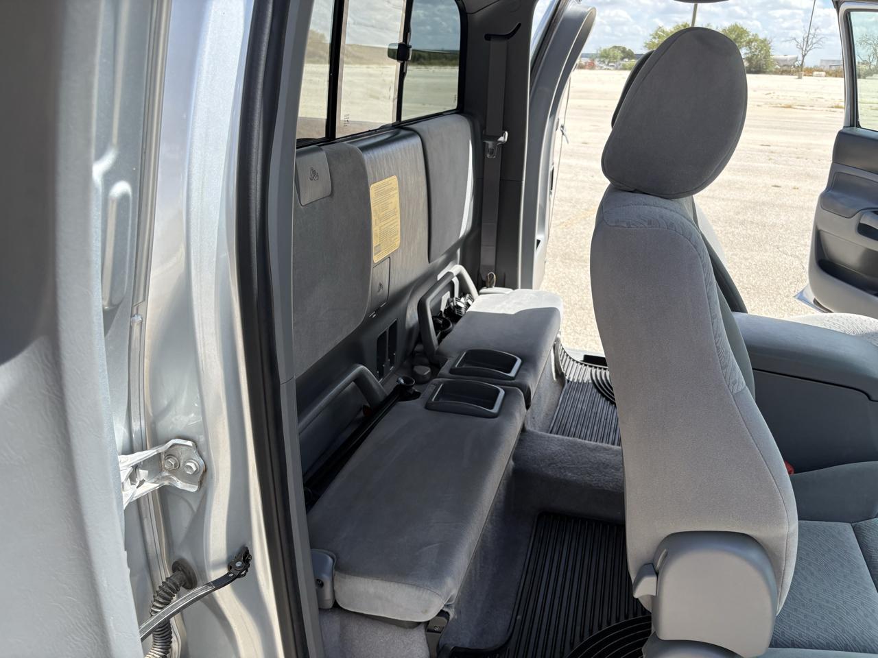 Toyota Tacoma Access Cab 2WD 2006