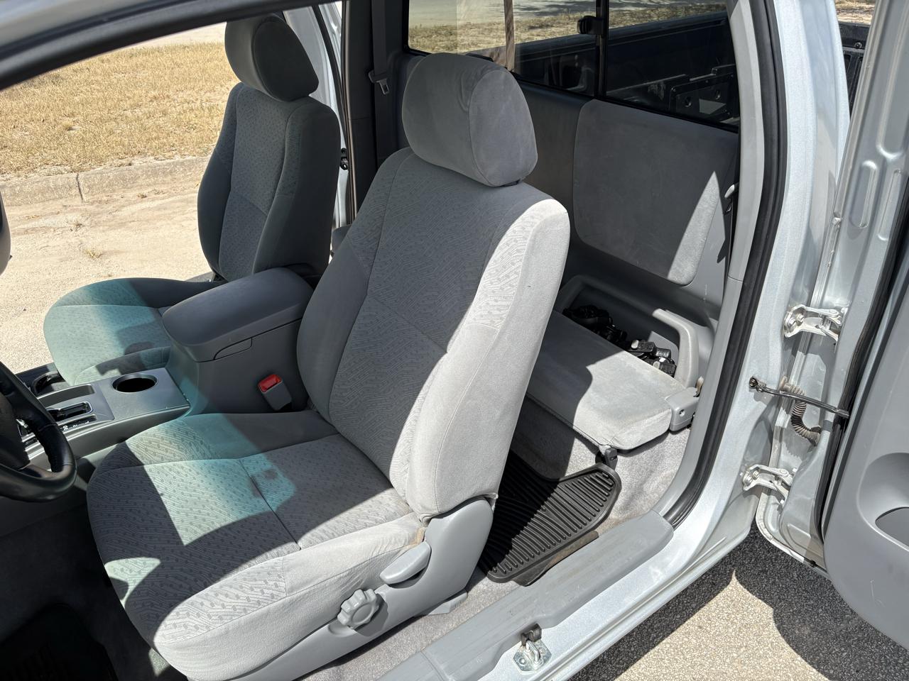 Toyota Tacoma Access Cab 2WD 2006
