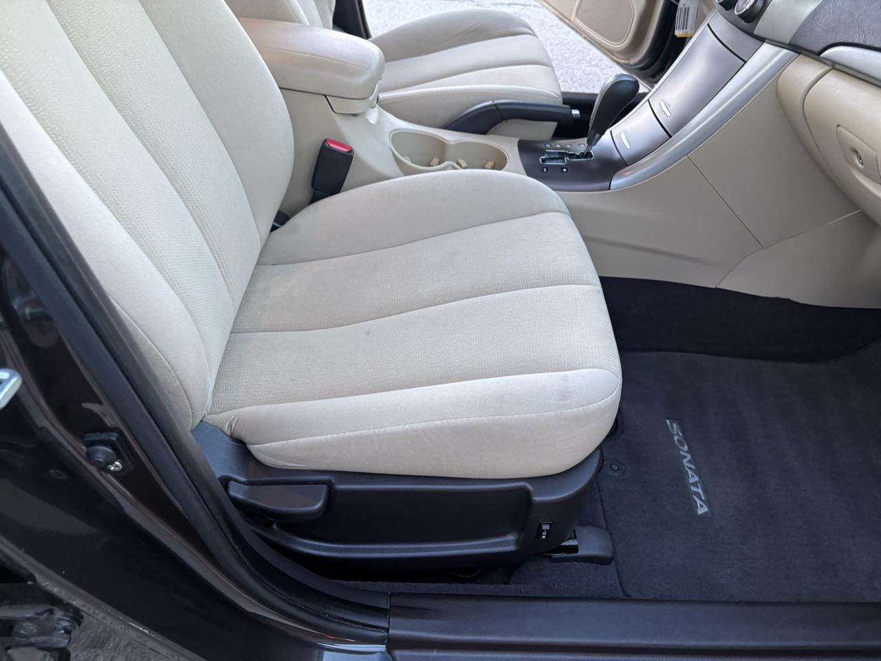 Hyundai Sonata  2010