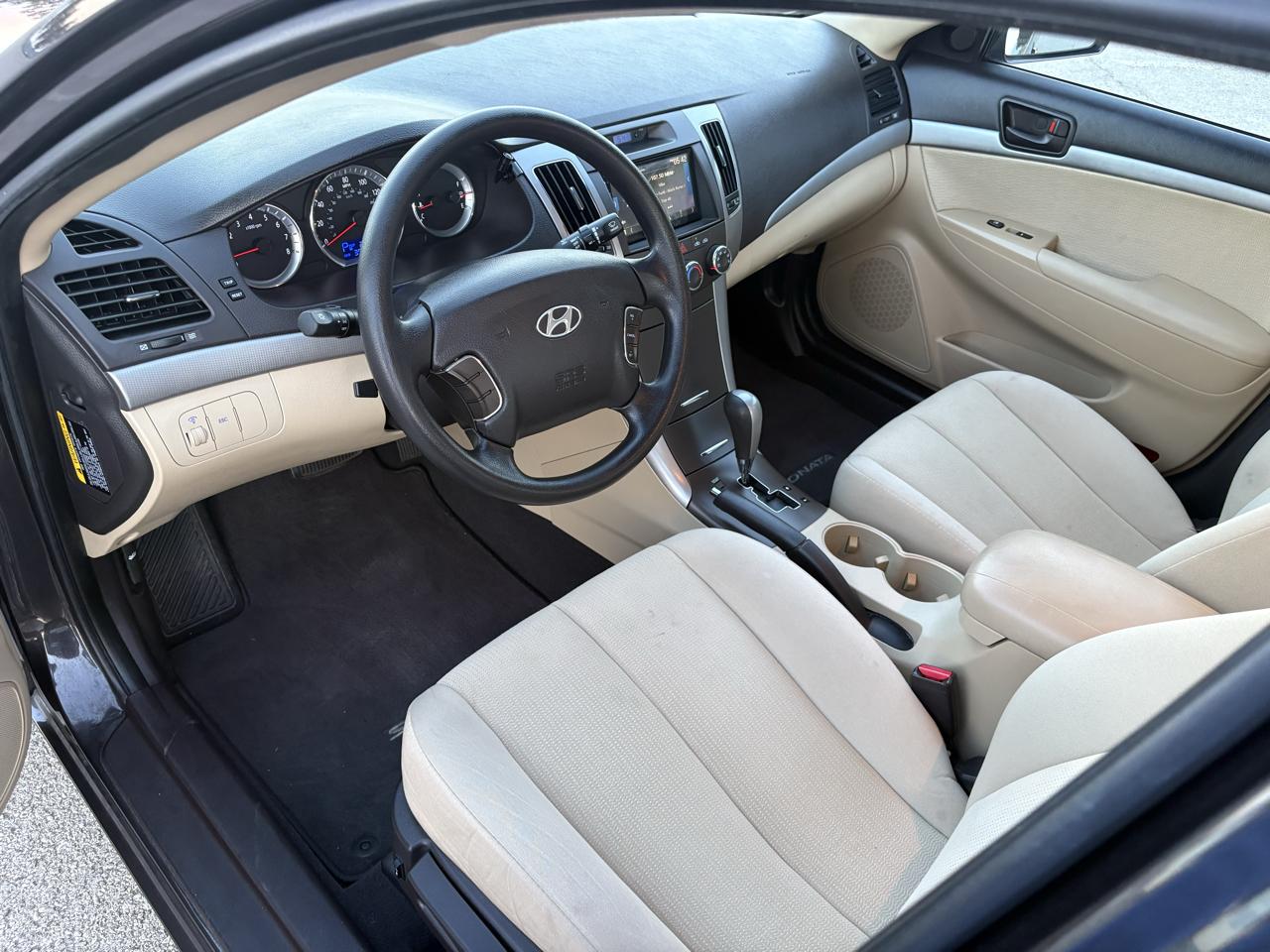 Hyundai Sonata  2010