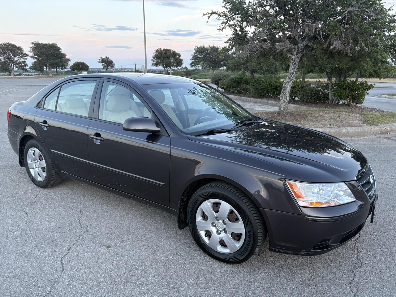 Hyundai Sonata  2010