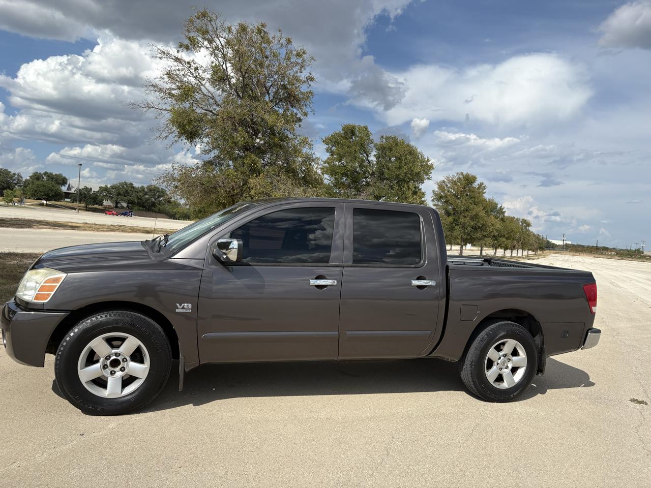 Nissan Titan SE Crew Cab 2WD 2004