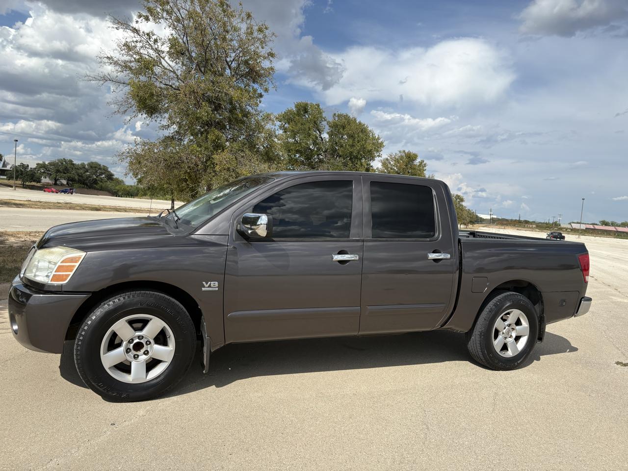 Nissan Titan SE Crew Cab 2WD 2004