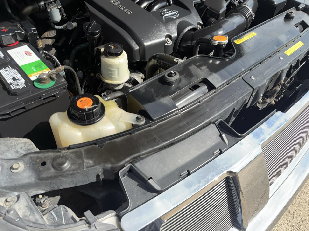 Nissan Titan SE Crew Cab 2WD 2004