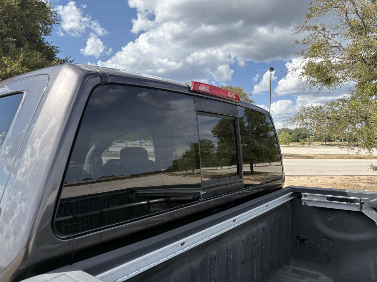 Nissan Titan SE Crew Cab 2WD 2004