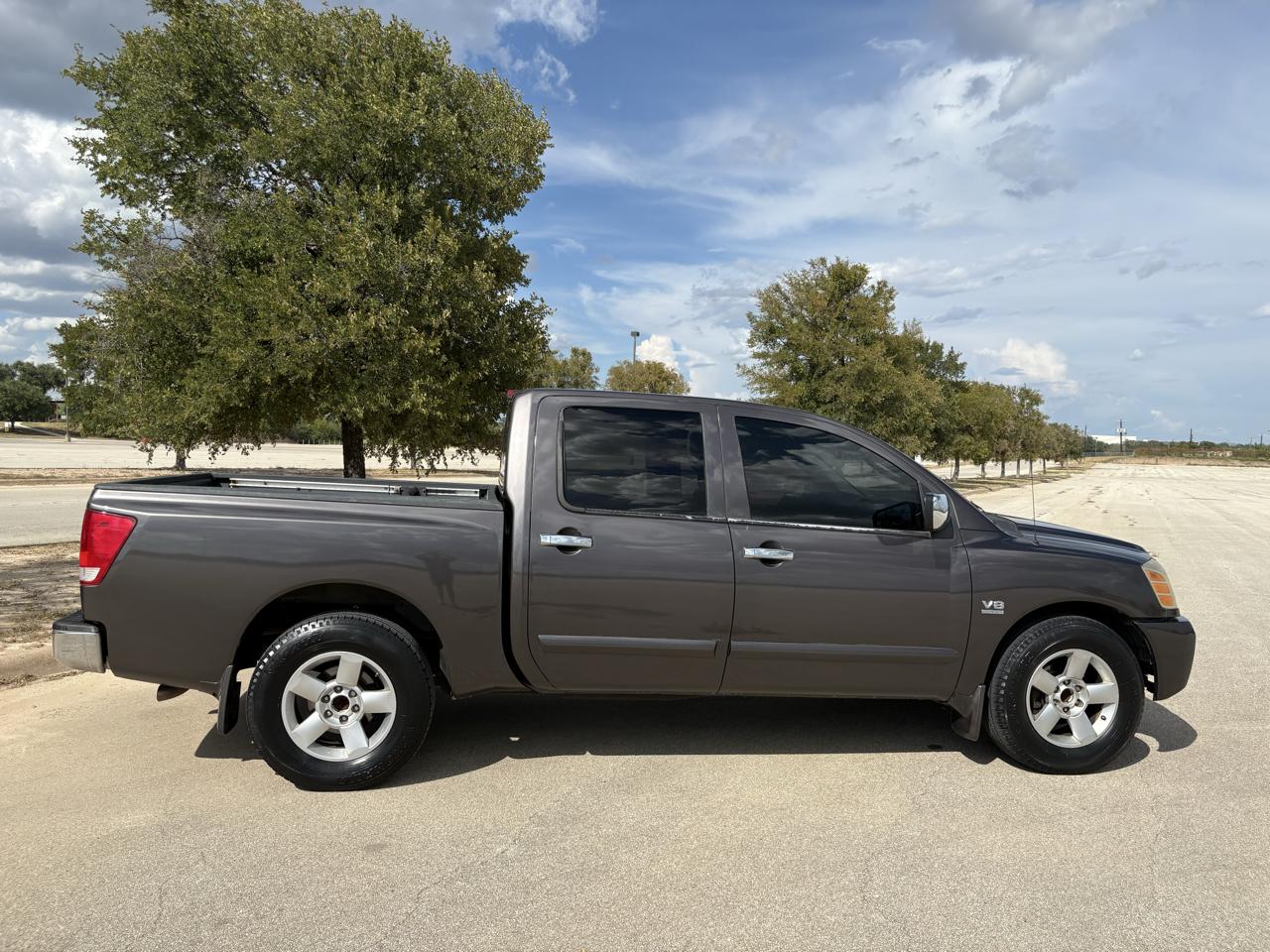 Nissan Titan SE Crew Cab 2WD 2004