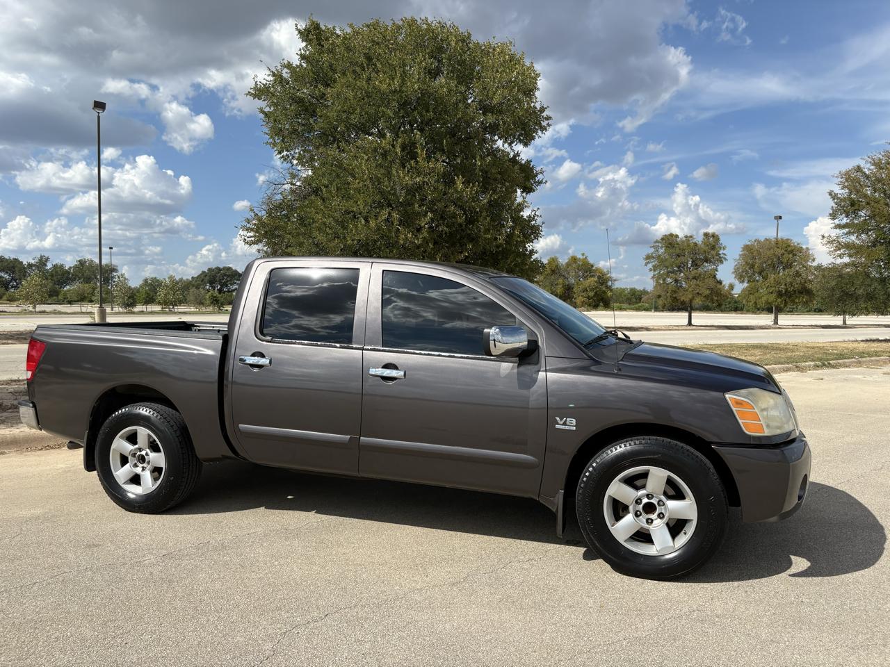 Nissan Titan SE Crew Cab 2WD 2004