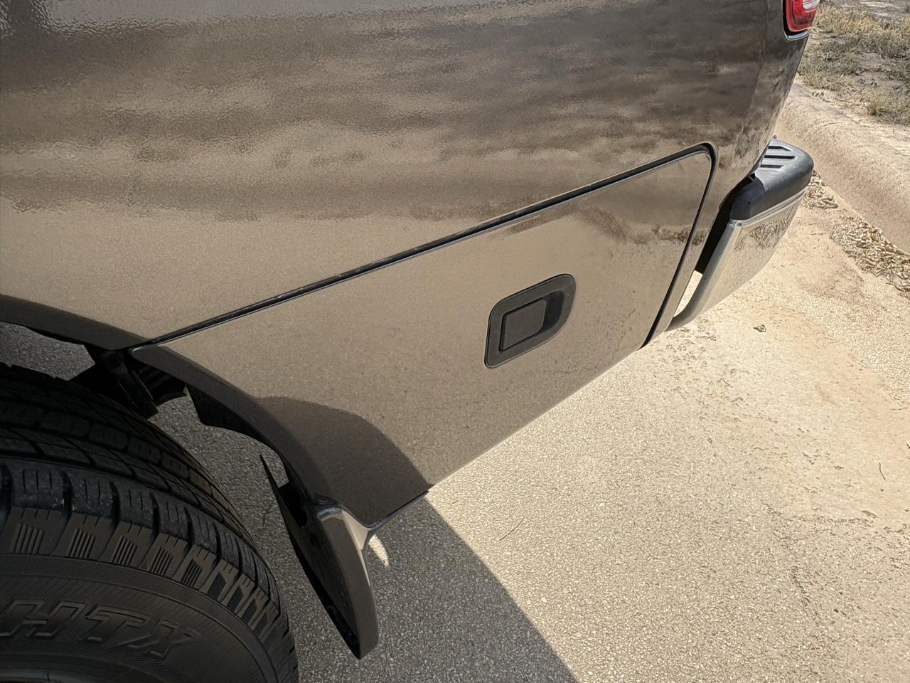 Nissan Titan SE Crew Cab 2WD 2004